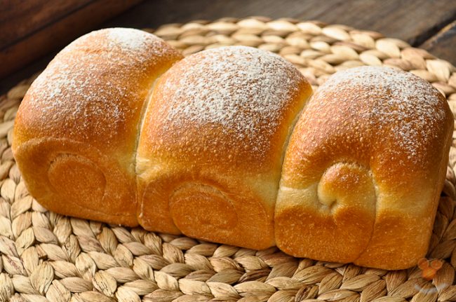 домашний хлеб готовый