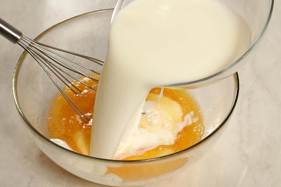блины на кипятке с молоком рецепт этап 2